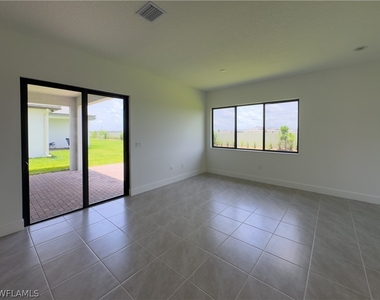 5286 Nevola Avenue - Photo Thumbnail 15