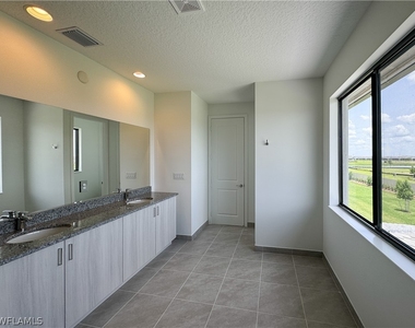 5286 Nevola Avenue - Photo Thumbnail 33