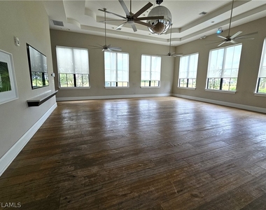 5286 Nevola Avenue - Photo Thumbnail 44