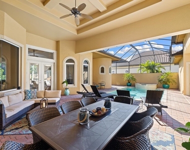 9094 Sahalee Court - Photo Thumbnail 7