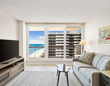 4001 Gulf Shore Boulevard N - Photo Thumbnail 25