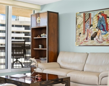 4001 Gulf Shore Boulevard N - Photo Thumbnail 16