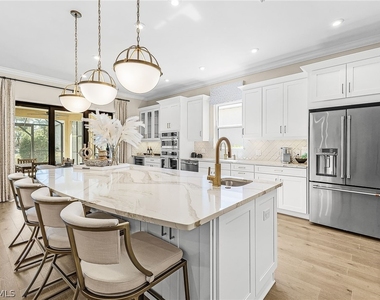 15274 Arpino Court - Photo Thumbnail 14