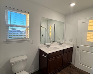 17907 Baleage Lane - Photo Thumbnail 20