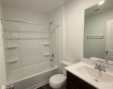 17907 Baleage Lane - Photo Thumbnail 14
