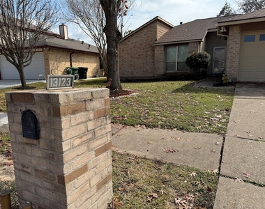 13123 Chipman Glen Drive - Photo Thumbnail 5