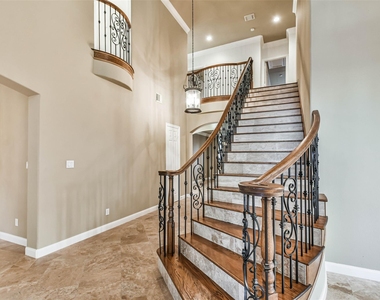 11511 Gallant Ridge - Photo Thumbnail 4