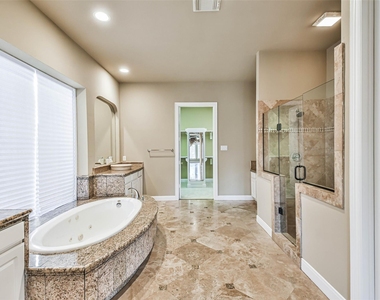 11511 Gallant Ridge - Photo Thumbnail 27