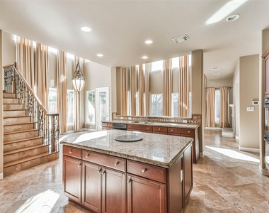 11511 Gallant Ridge - Photo Thumbnail 14