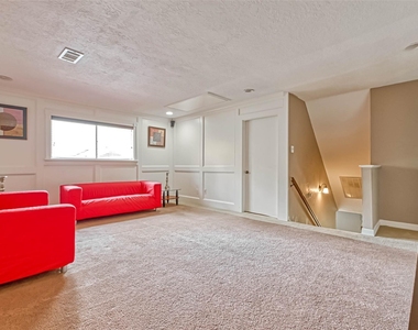 711 Lodgehill Lane - Photo Thumbnail 32