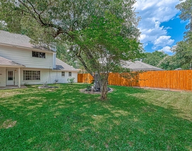 711 Lodgehill Lane - Photo Thumbnail 3
