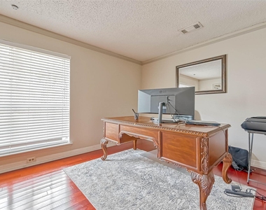 711 Lodgehill Lane - Photo Thumbnail 7