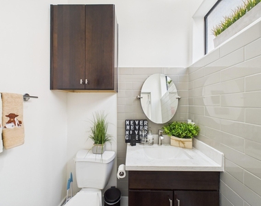 1404 Spring Street - Photo Thumbnail 13