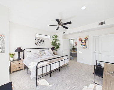 1404 Spring Street - Photo Thumbnail 27