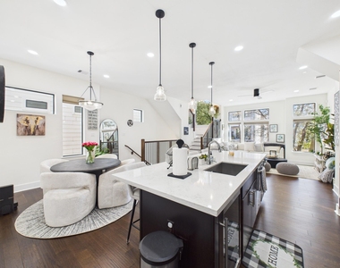 1404 Spring Street - Photo Thumbnail 14