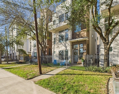 1404 Spring Street - Photo Thumbnail 46