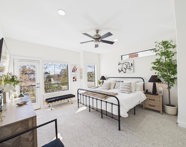 1404 Spring Street - Photo Thumbnail 26