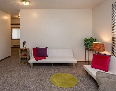 225 Sugar Creek Lane - Photo Thumbnail 5