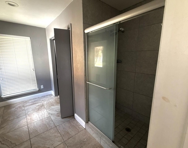 22726 Melham Lane - Photo Thumbnail 12
