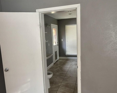 22726 Melham Lane - Photo Thumbnail 13