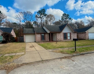 22726 Melham Lane - Photo Thumbnail 2