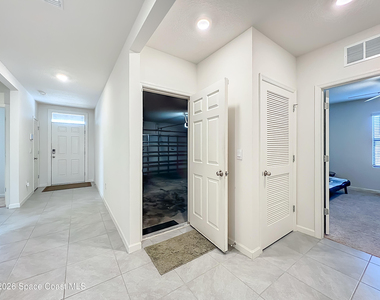 1839 Morely Drive - Photo Thumbnail 4