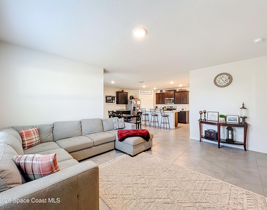 1839 Morely Drive - Photo Thumbnail 12