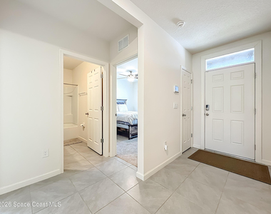 1839 Morely Drive - Photo Thumbnail 3