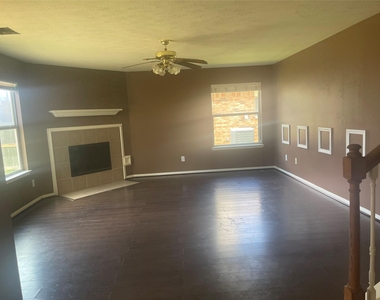 20823 Oak Rain Court - Photo Thumbnail 6