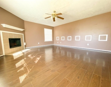 20823 Oak Rain Court - Photo Thumbnail 1
