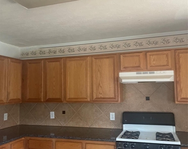 20823 Oak Rain Court - Photo Thumbnail 5