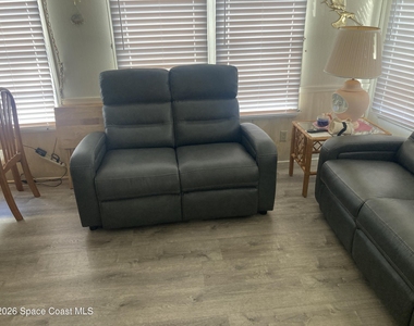 283 Buffalo Place - Photo Thumbnail 20