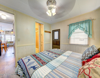 283 Buffalo Place - Photo Thumbnail 16