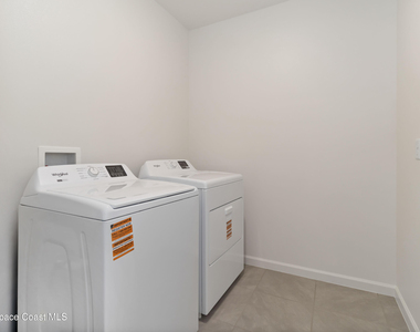 5072 Alabaster Drive - Photo Thumbnail 2