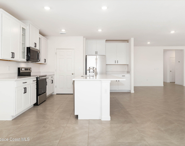 5072 Alabaster Drive - Photo Thumbnail 12