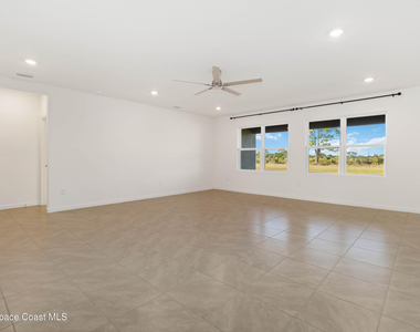 5072 Alabaster Drive - Photo Thumbnail 4