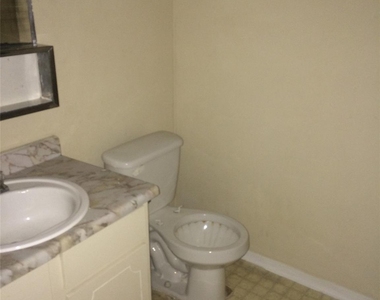 11830 Mosscrest Drive - Photo Thumbnail 11