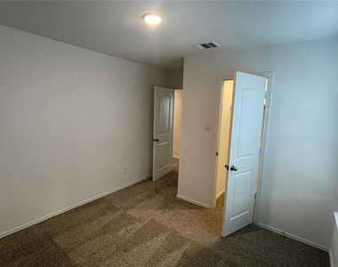 12418 Pelican Bay - Photo Thumbnail 11
