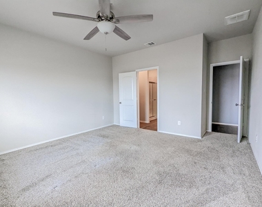 14541 Montclair Way - Photo Thumbnail 12