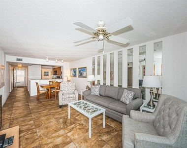 5801 Bahia Del Mar Circle - Photo Thumbnail 6