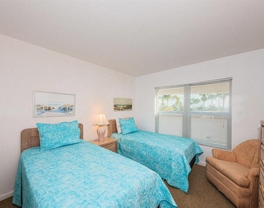 5801 Bahia Del Mar Circle - Photo Thumbnail 17