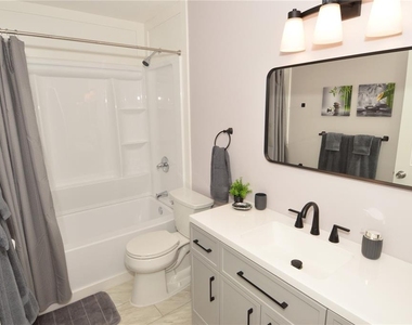 8653 Fancy Finch Drive - Photo Thumbnail 28