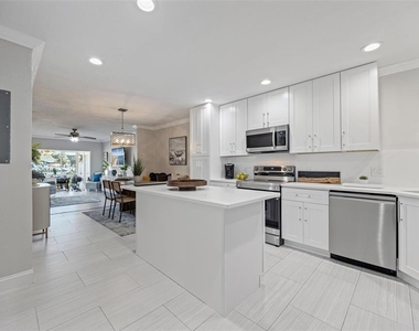 1008 Apollo Beach Boulevard - Photo Thumbnail 4