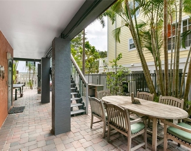 2511 Avenue C - Photo Thumbnail 16