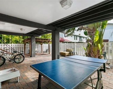 2511 Avenue C - Photo Thumbnail 21