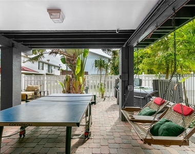 2511 Avenue C - Photo Thumbnail 17