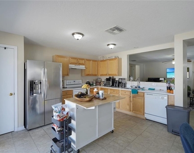 3507 Harlequin Drive - Photo Thumbnail 2