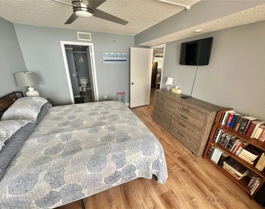6009 Sea Ranch Drive - Photo Thumbnail 16