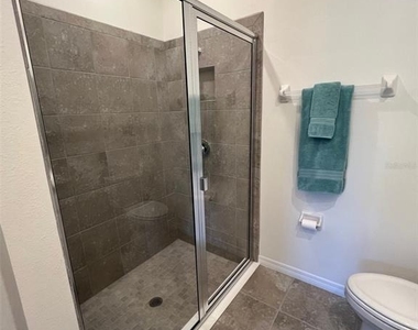5375 Nw 48th Place - Photo Thumbnail 11