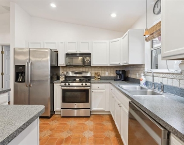 8089 Se 174th Belhaven Loop - Photo Thumbnail 8